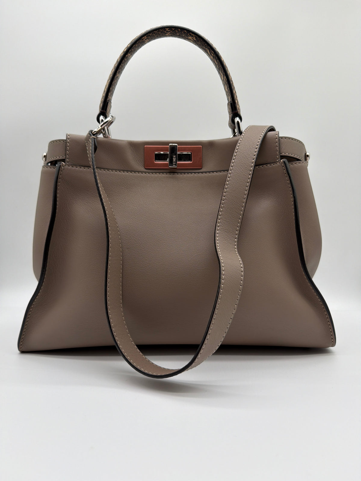 Fendi Vitello Seta Plexiglass Tortoise Medium Peekaboo image 3