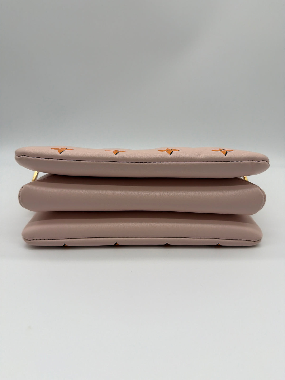 Louis Vuitton Coussin BB in Pearl Lamb image 4