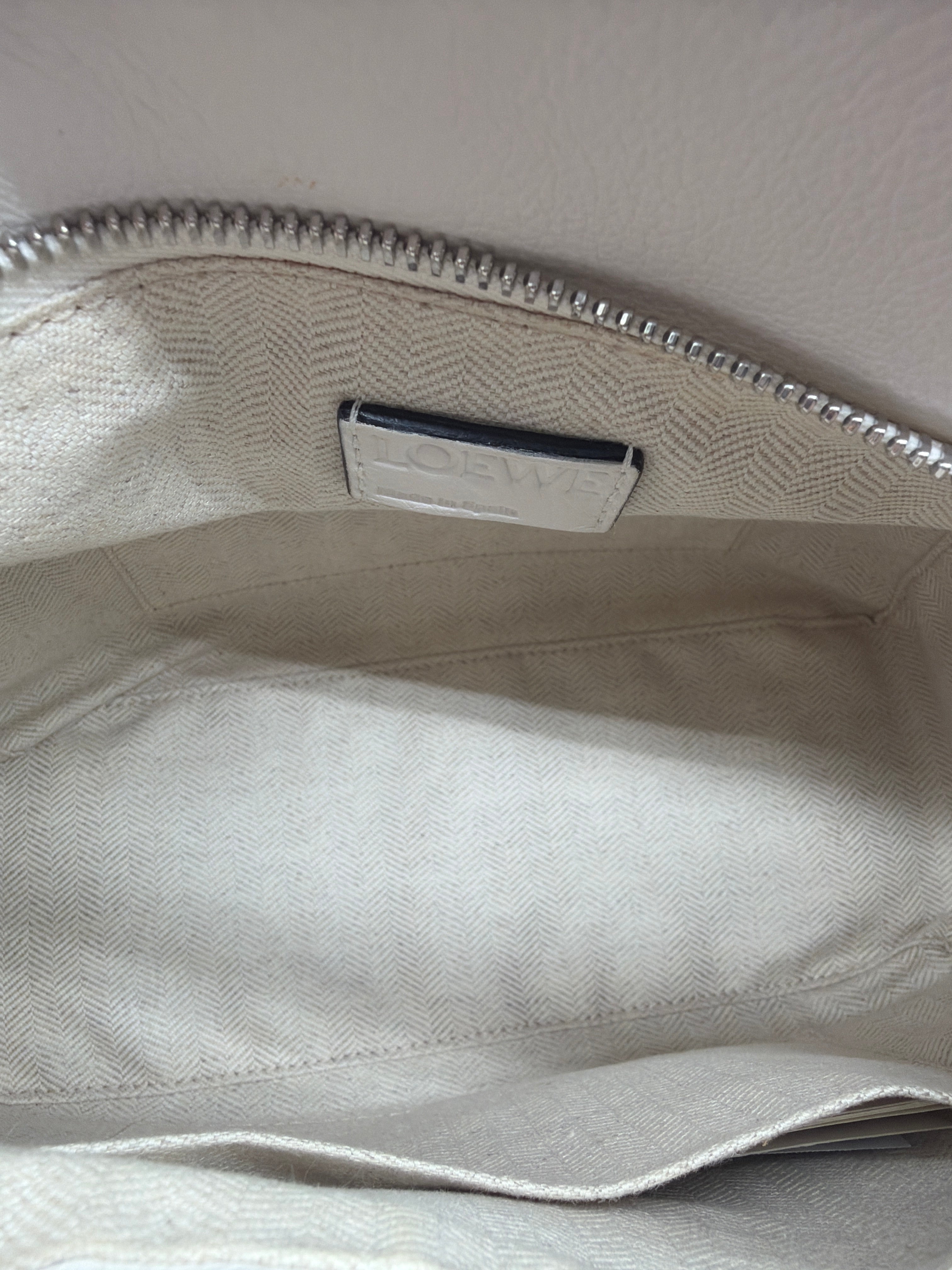 Loewe Small Puzzle in white with an embossed anagram pattern image 6