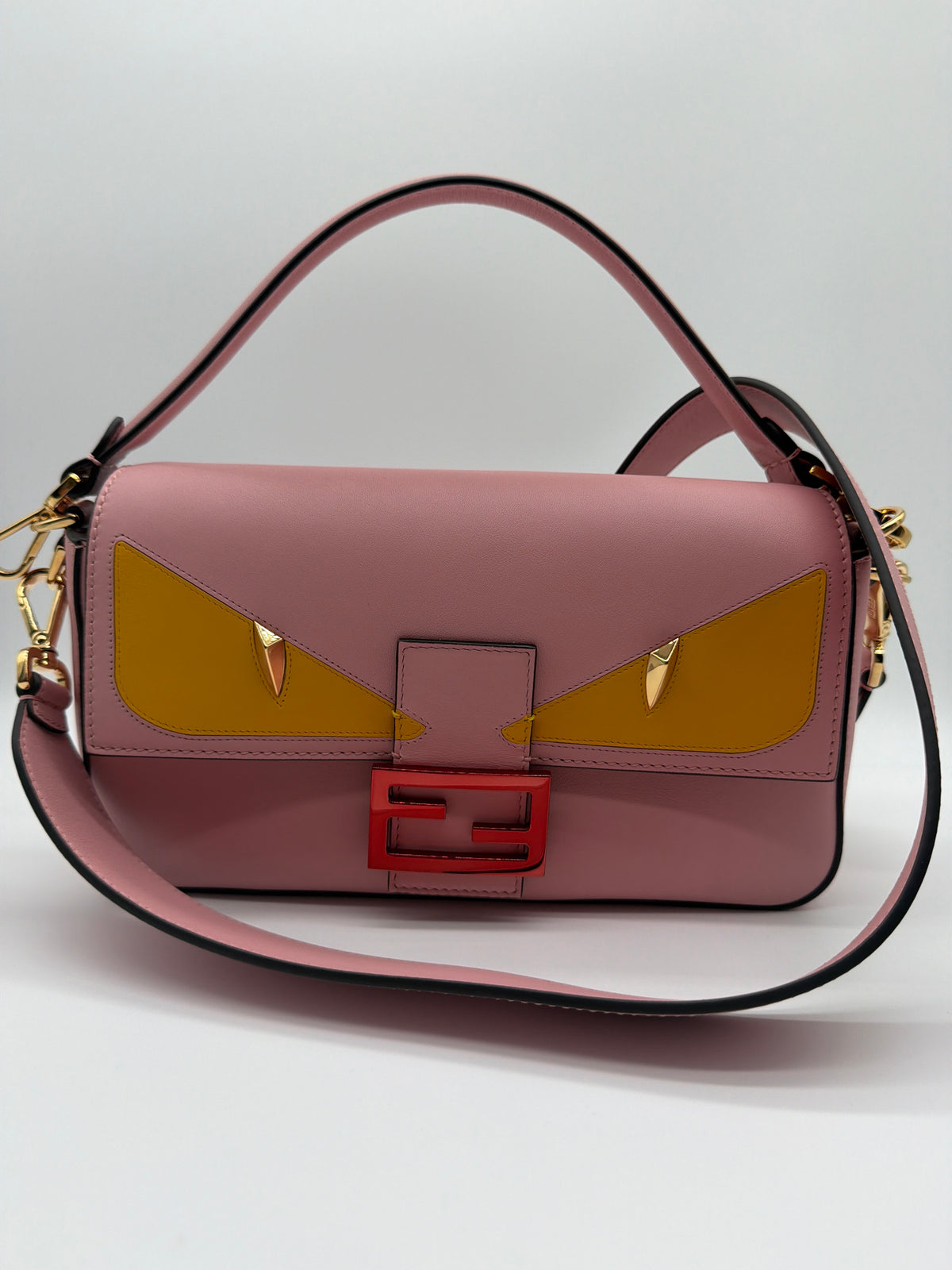 Fendi Baguette limited-edition "Fendi Eyes" Capsule Collection in pink image 1