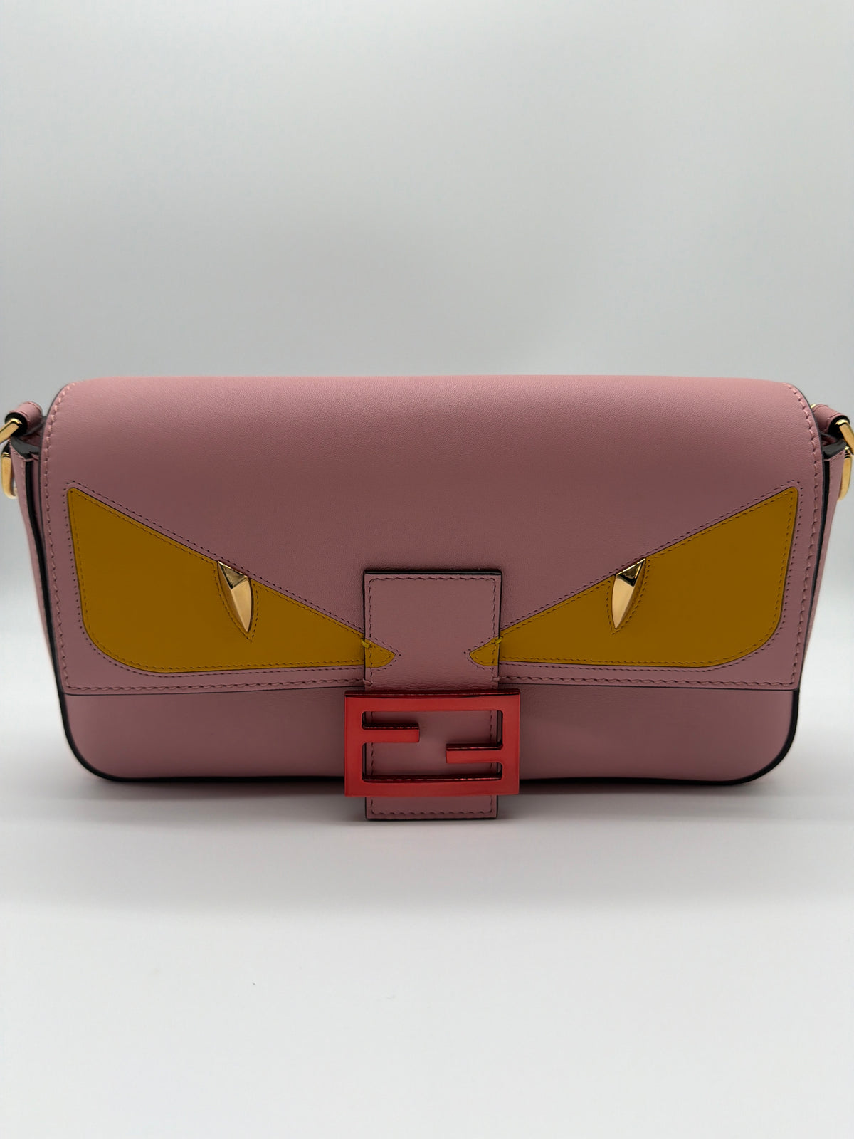 Fendi Baguette limited-edition "Fendi Eyes" Capsule Collection in pink image 2
