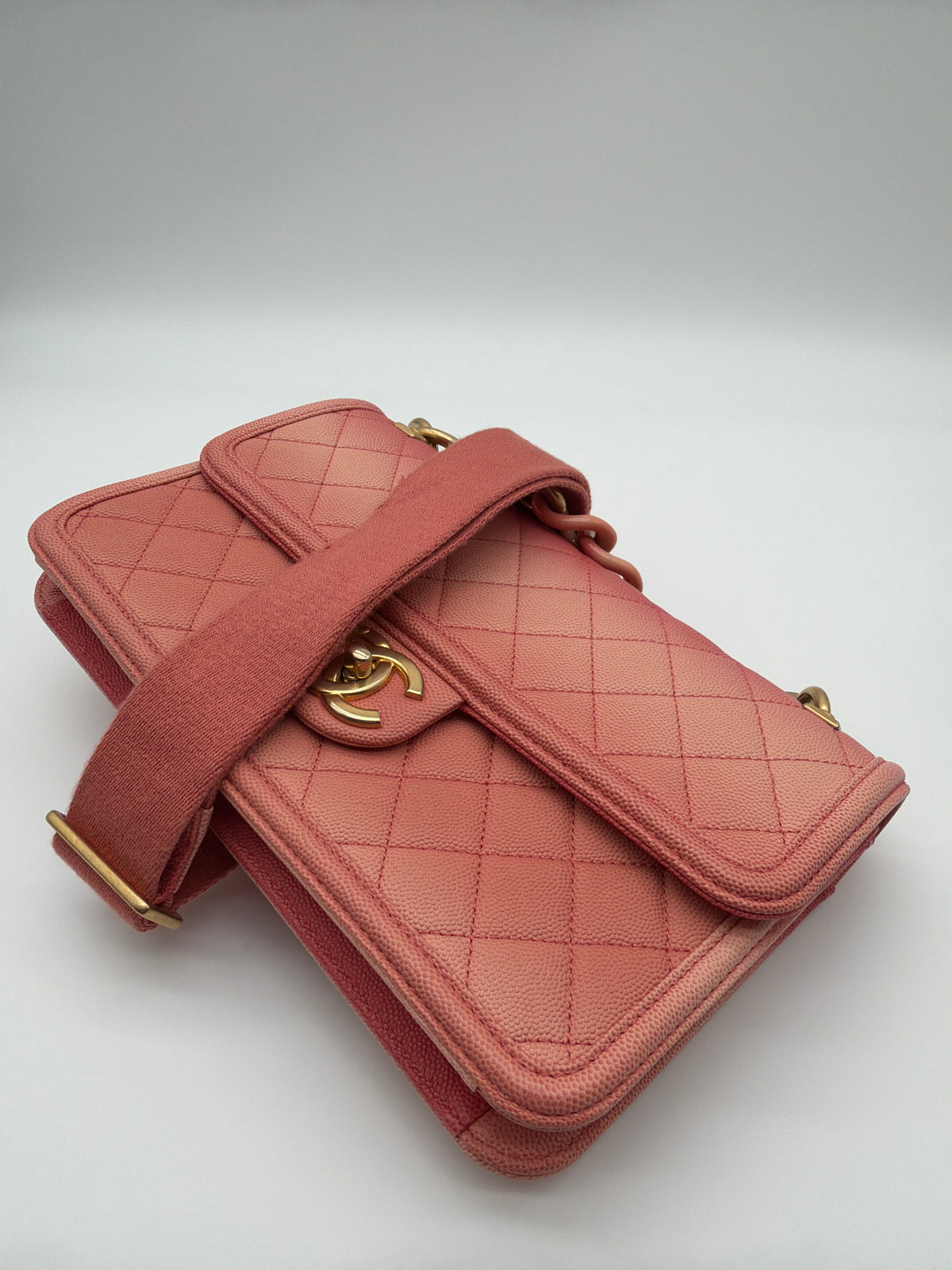 Chanel Sunset On The Sea in coral-to-pink ombré quilted caviar image 3
