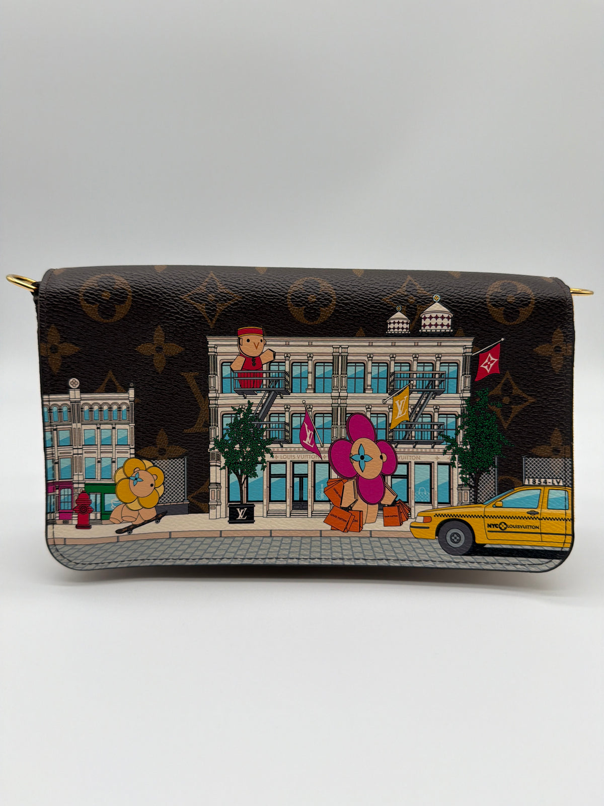 Louis Vuitton Monogram 2022 Christmas Animation New York Soho Pochette Félicie WoC image 2