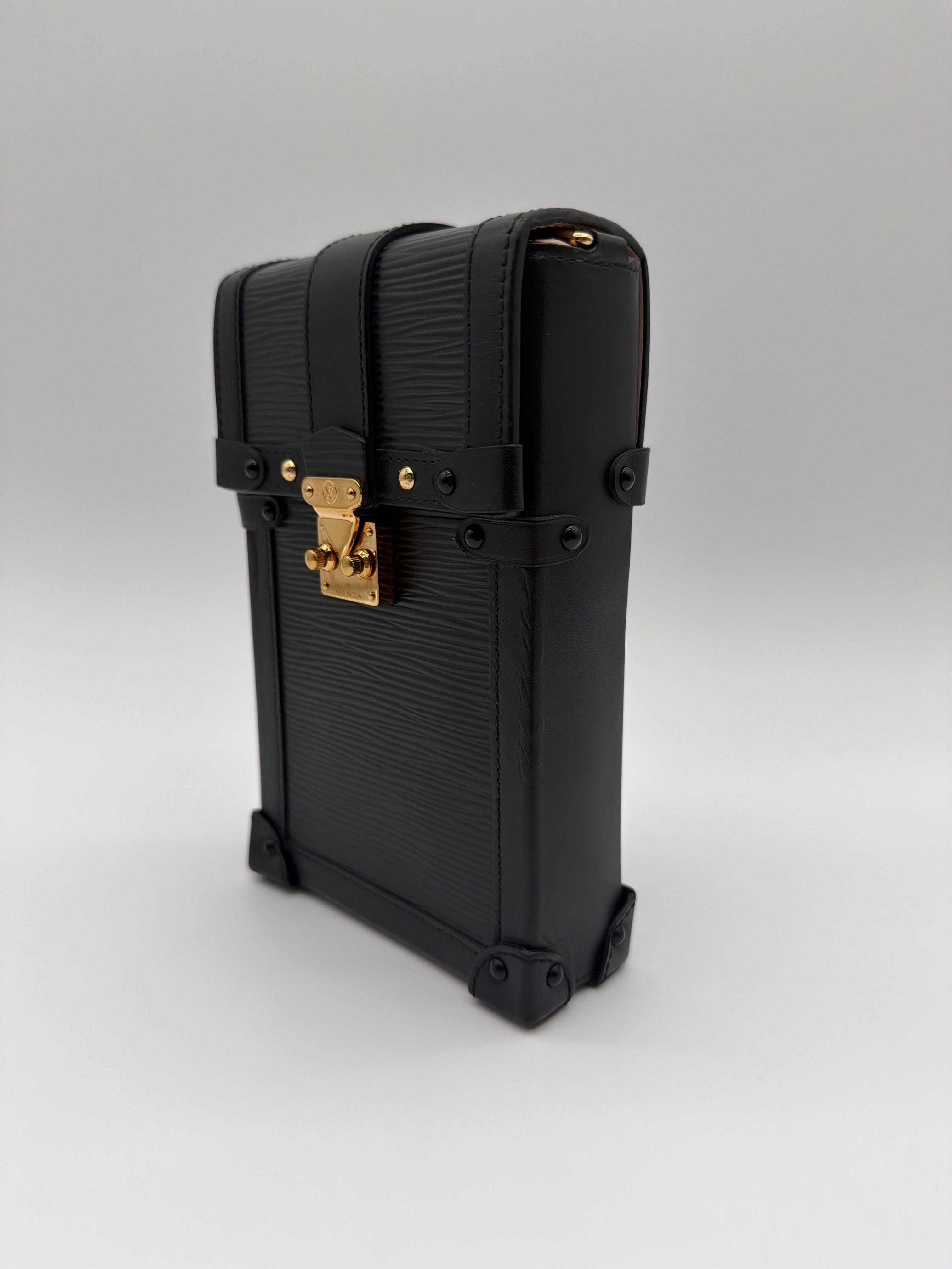 Louis Vuitton Pochette Trunk Vertical — image 2
