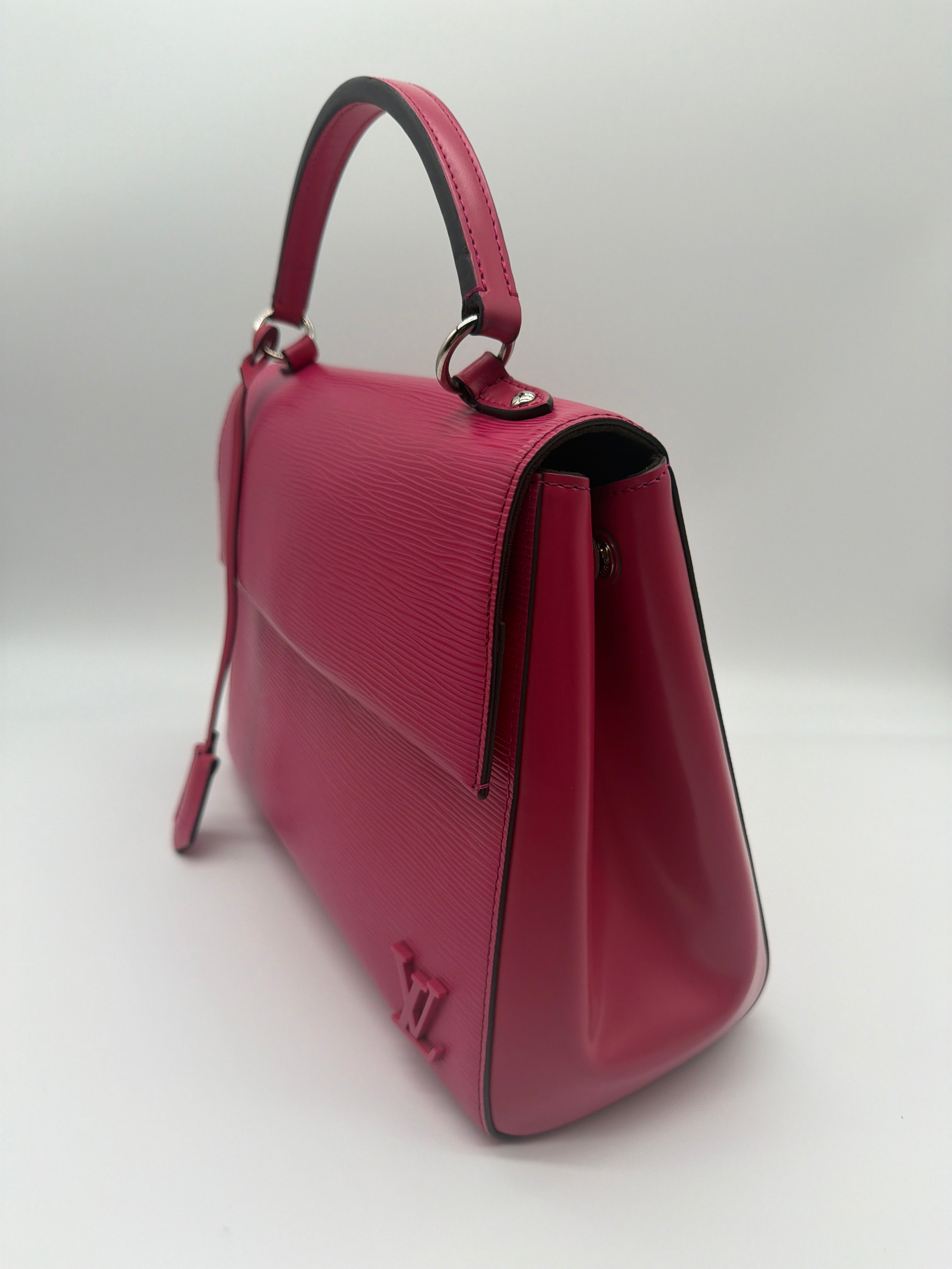 Louis Vuitton Epi Cluny MM in Hot Pink — image 2