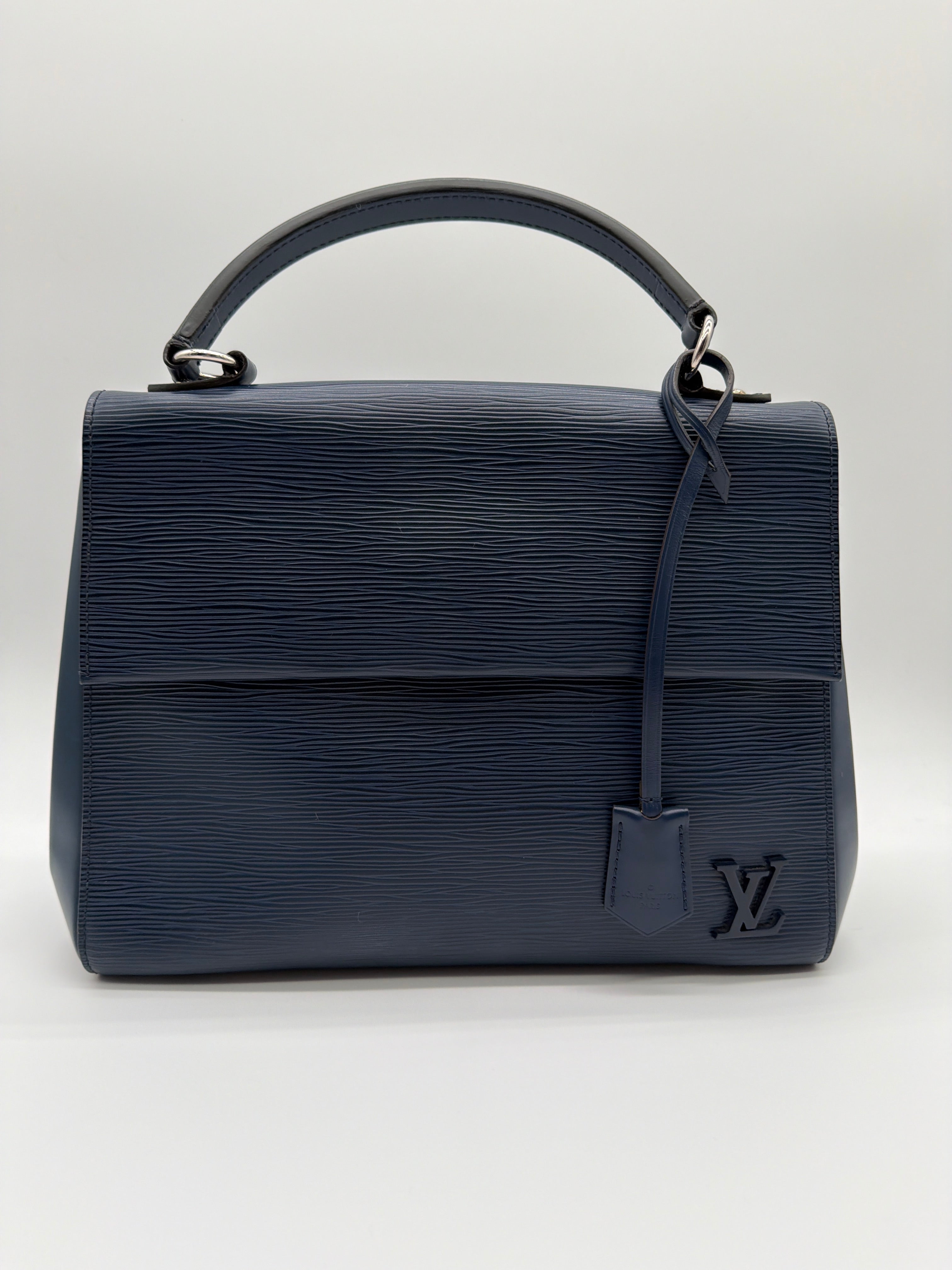 Louis Vuitton Cluny MM bag in indigo blue Epi — image 1