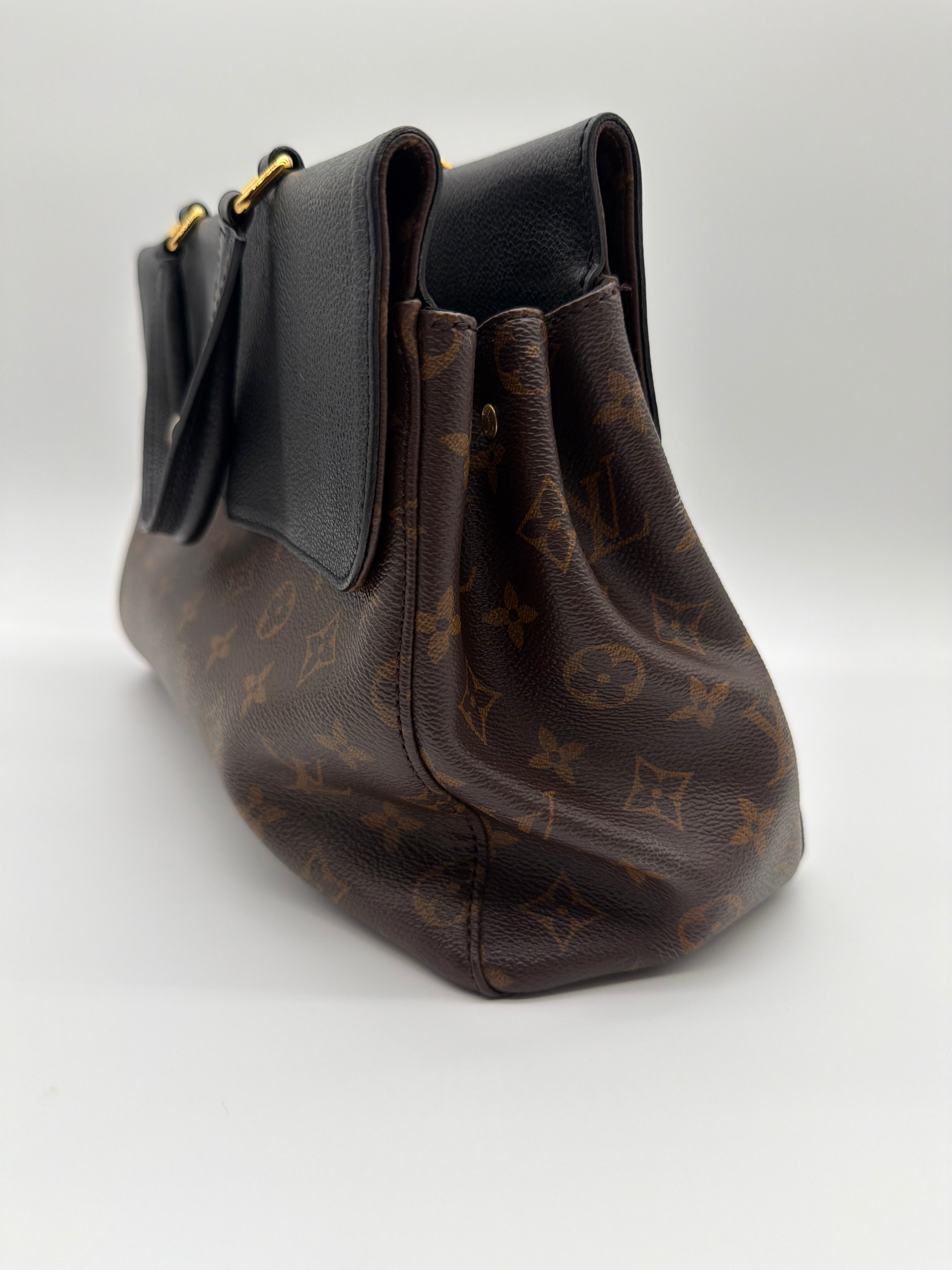 Louis Vuitton Venus — image 2