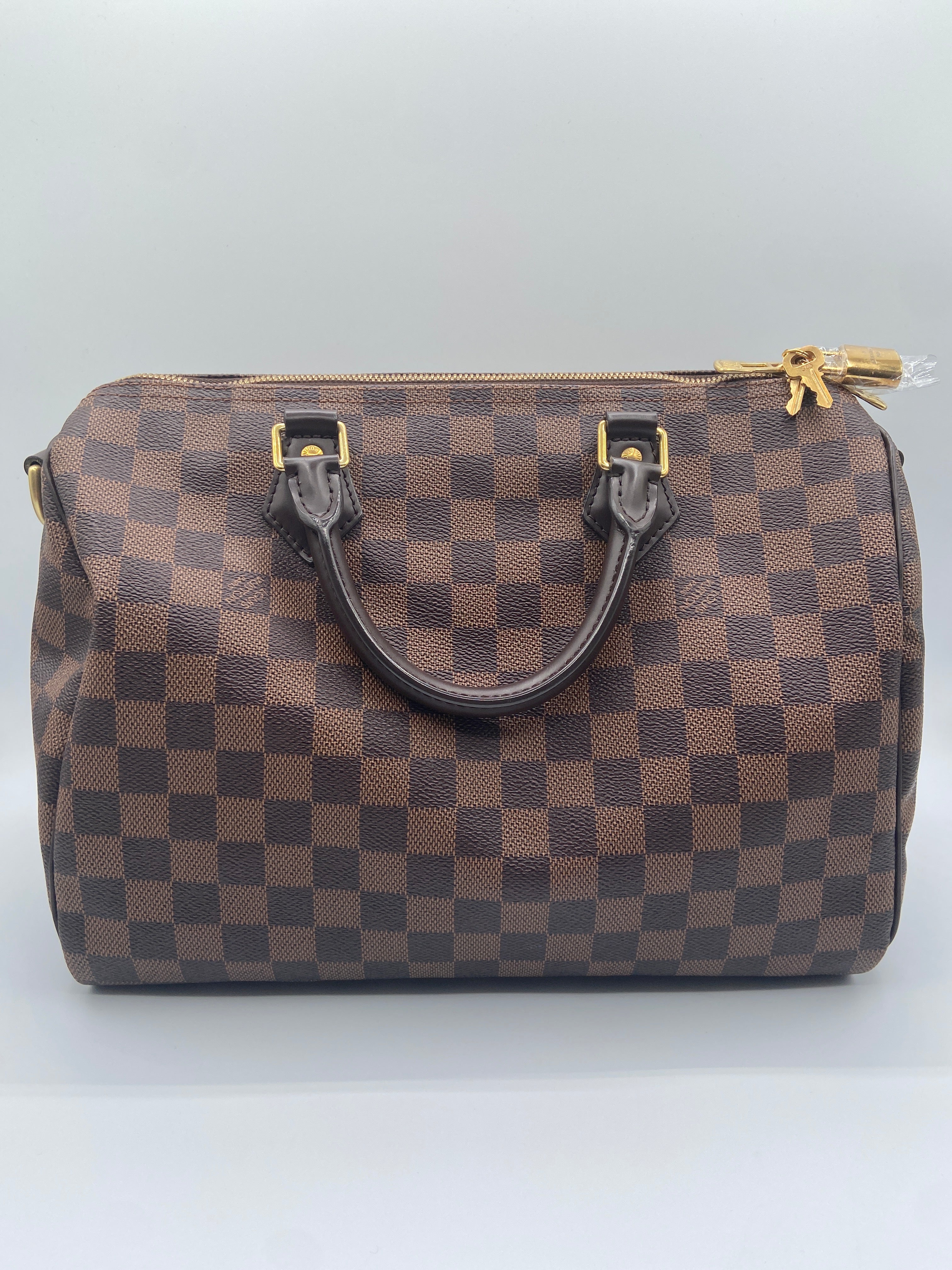 Pre-owned Louis Vuitton Speedy Bandoulière 30 in Damier Ebene with Gold Hardware (Entrupy Certified)