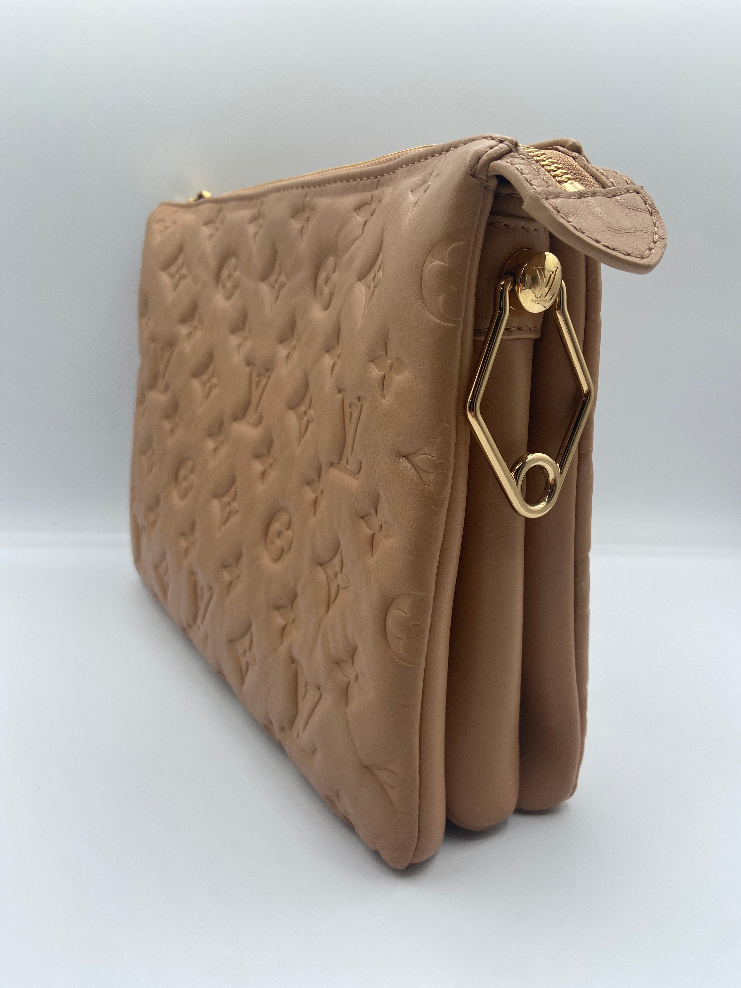 Pre-owned Louis Vuitton Coussin PM in Camel Embossed Lambskin with Gold Chain & Strap (Entrupy Certified)