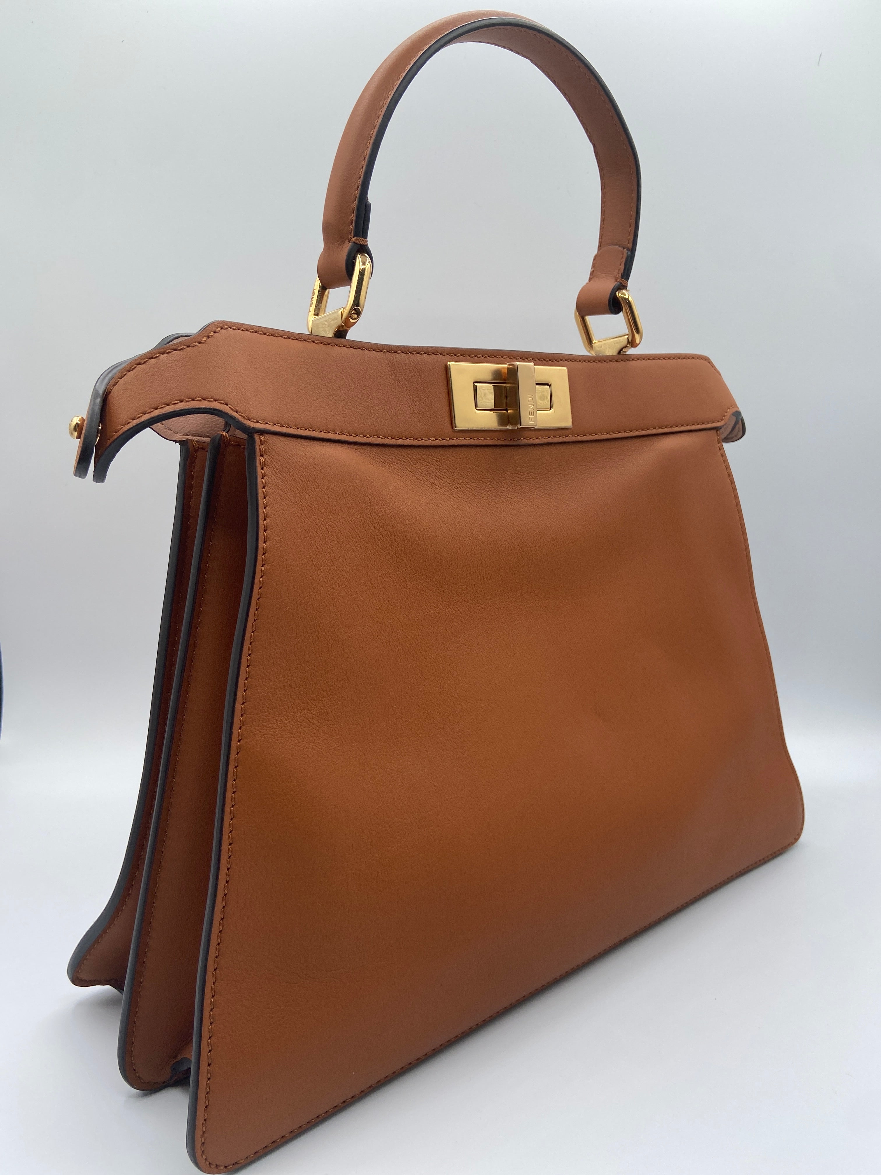 Fendi Peekaboo ISeeU – Beige Calfskin Leather Top Handle Bag