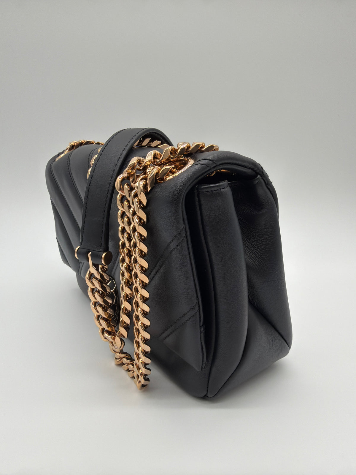 Bvlgari black quilted leather Serpenti Cabochon  image 2