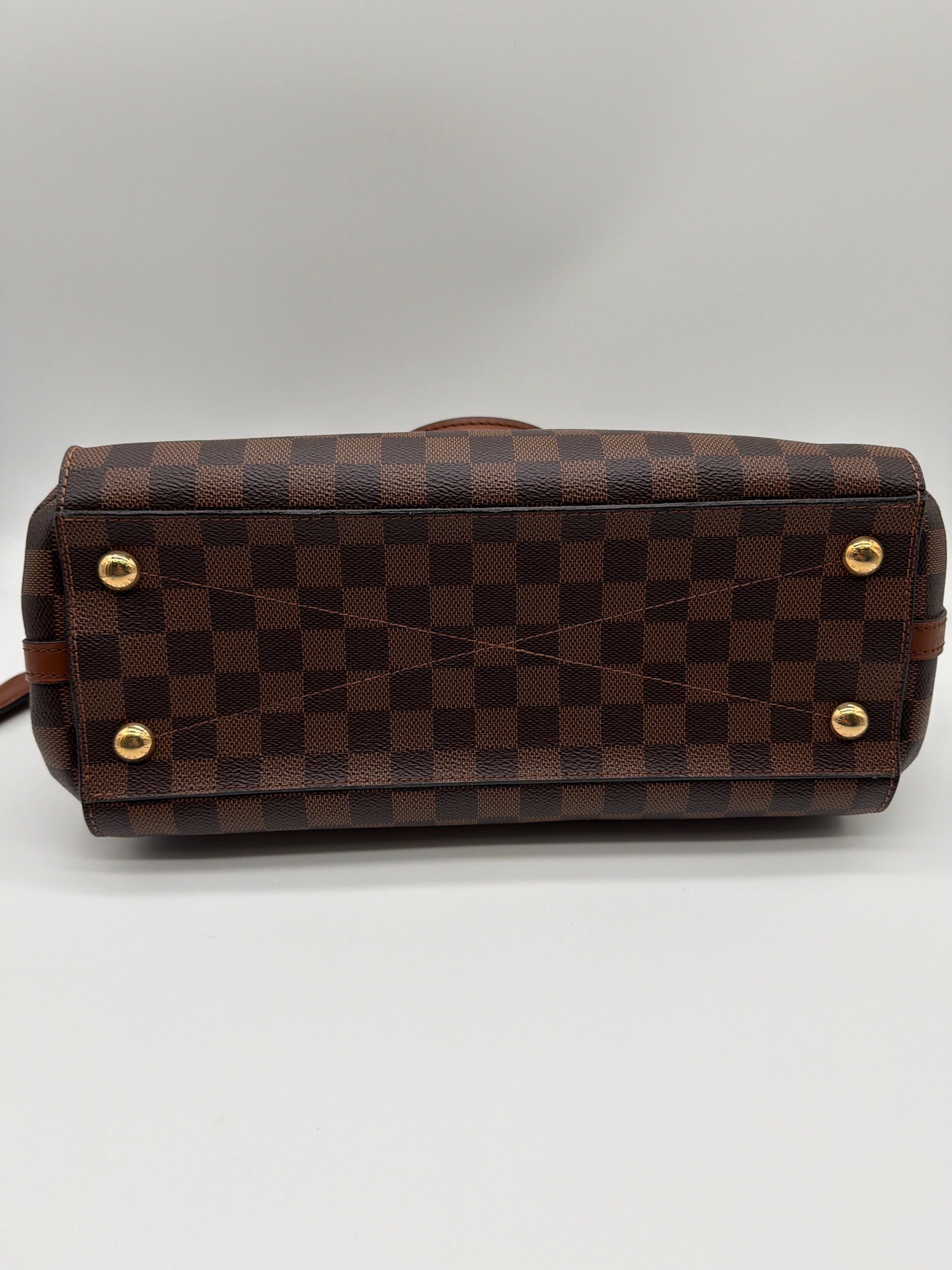  Louis Vuitton Damier Ebene Greenwich handbag image 4