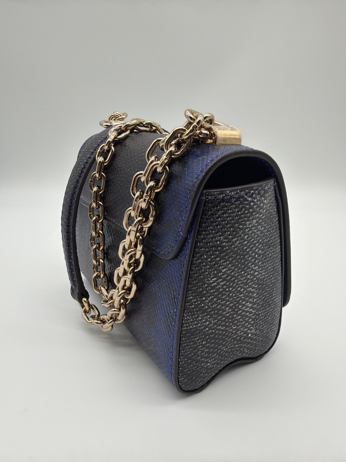 Louis Vuitton Black Lizard Leather Twist  image 4