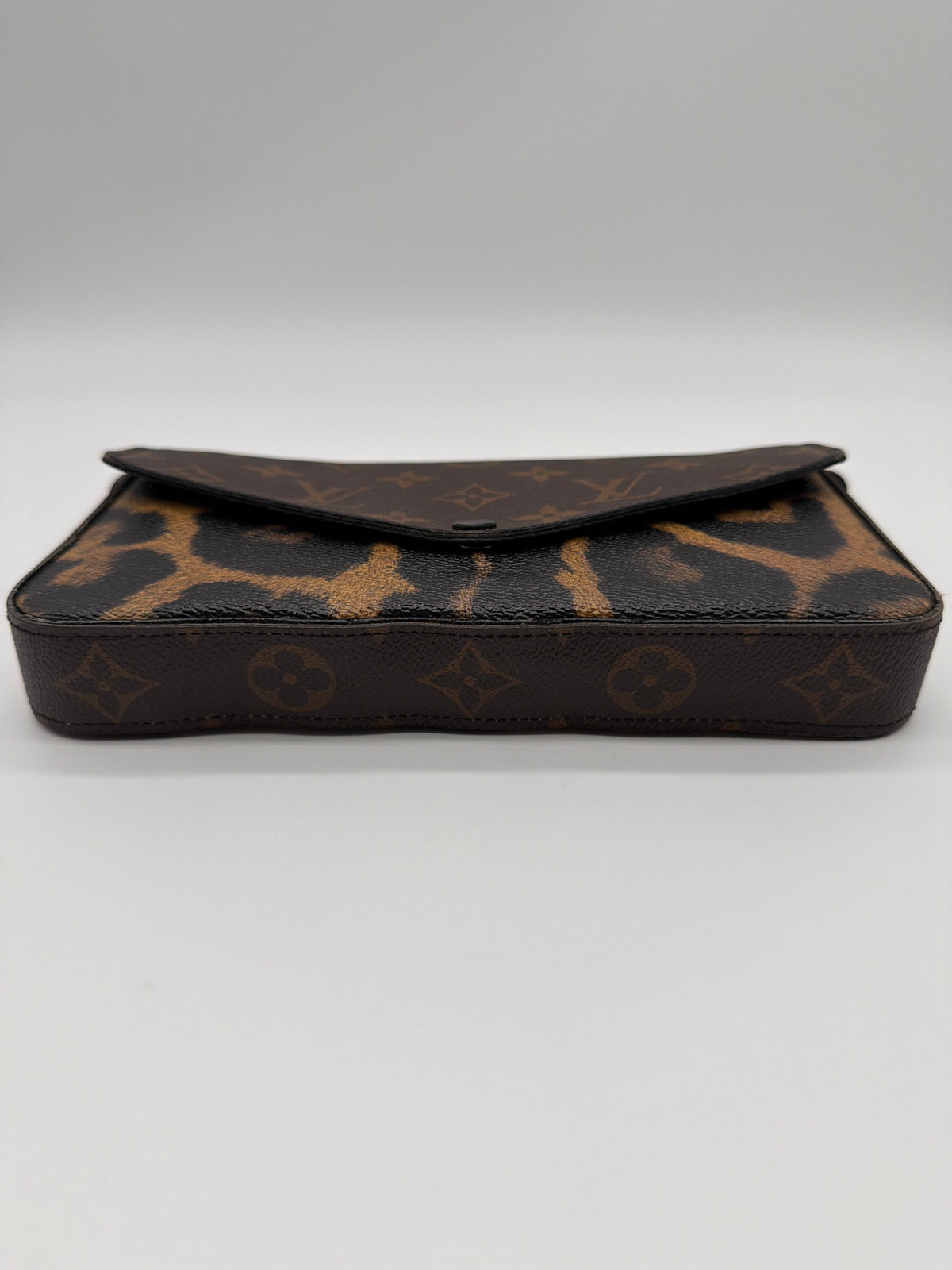 Louis Vuitton Monogram Animal Print Pochette Felicie  image 5
