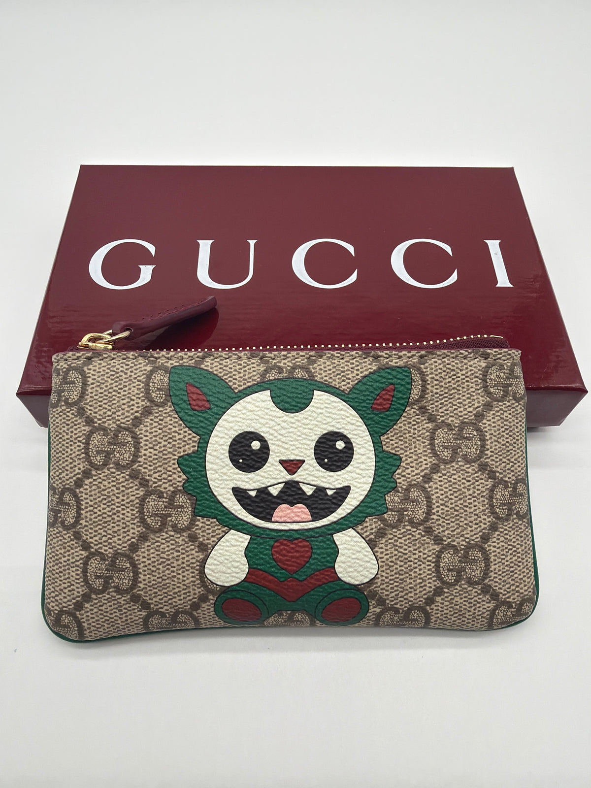  Gucci Besties GG Supreme coin purse image 3