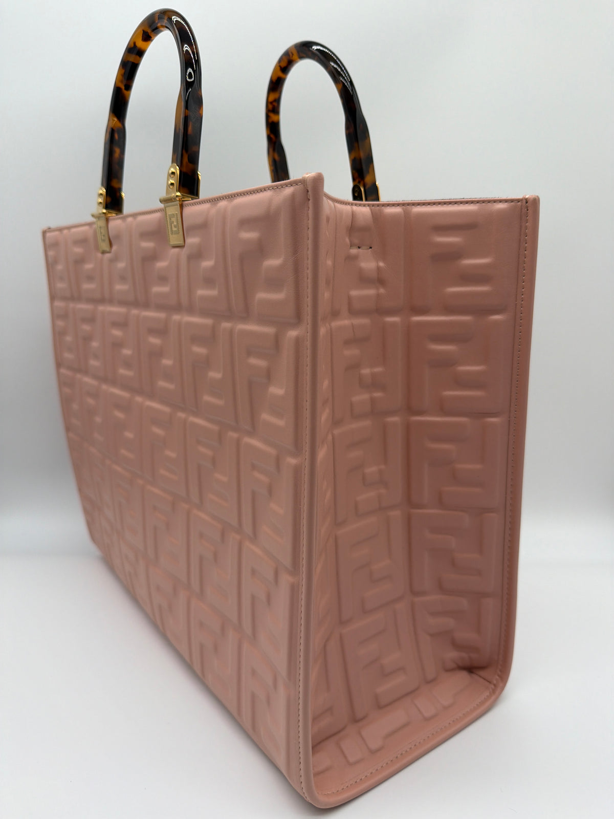 Fendi Sunshine Medium Tote in light pink  image 2