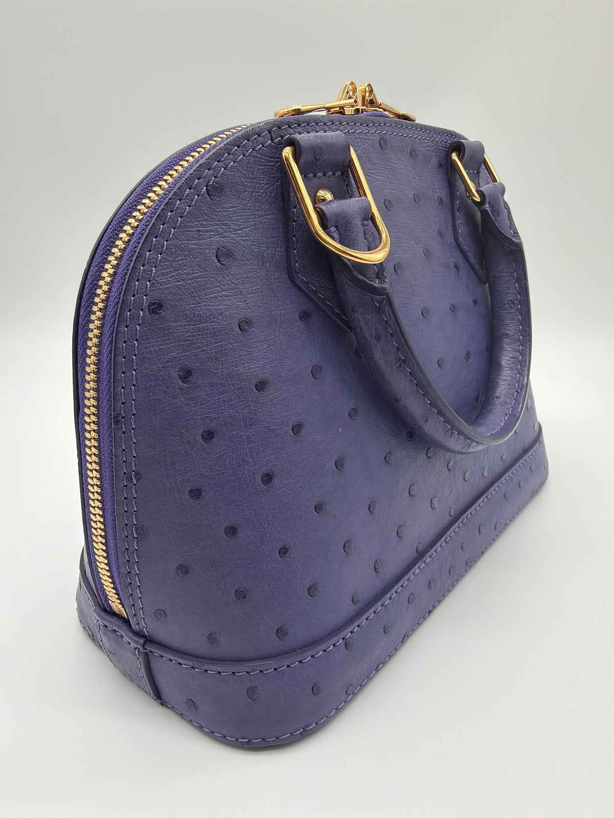 Louis Vuitton Alma BB in purple ostrich   image 4