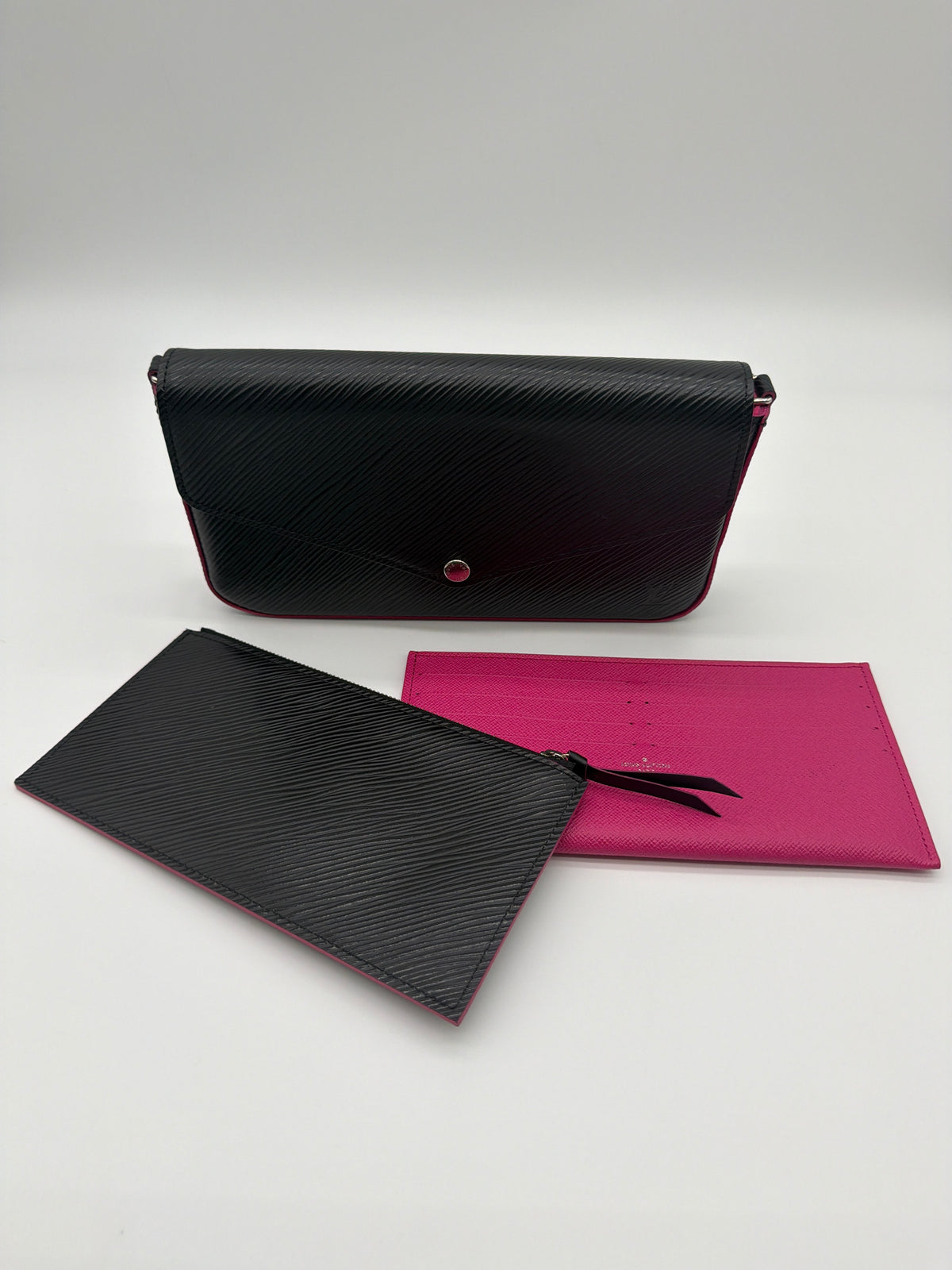Louis Vuitton Epi Pochette Félicie in black image 5