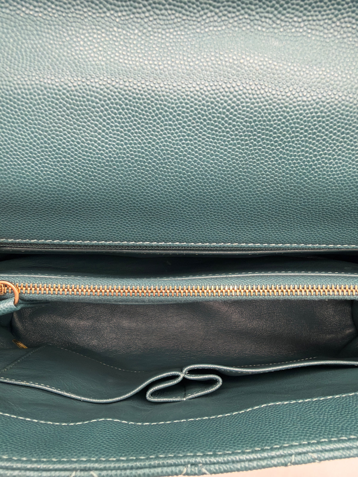 Chanel Coco in green quilted caviar with lizard-trimmed top handle image 6