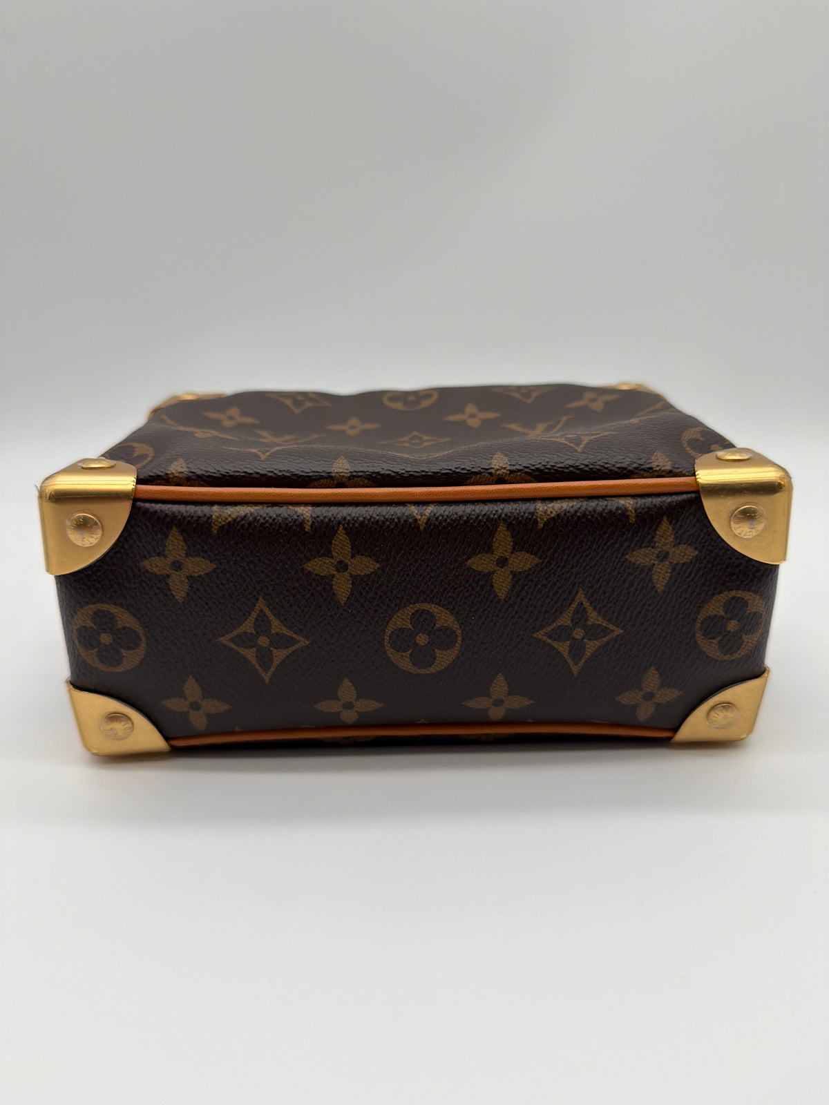  Louis Vuitton Monogram Archive Mini Soft Trunk image 3