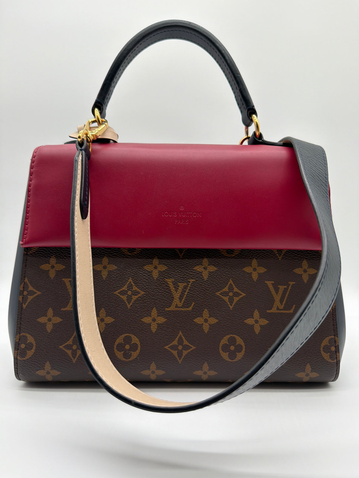 Louis Vuitton Cluny BB image 1