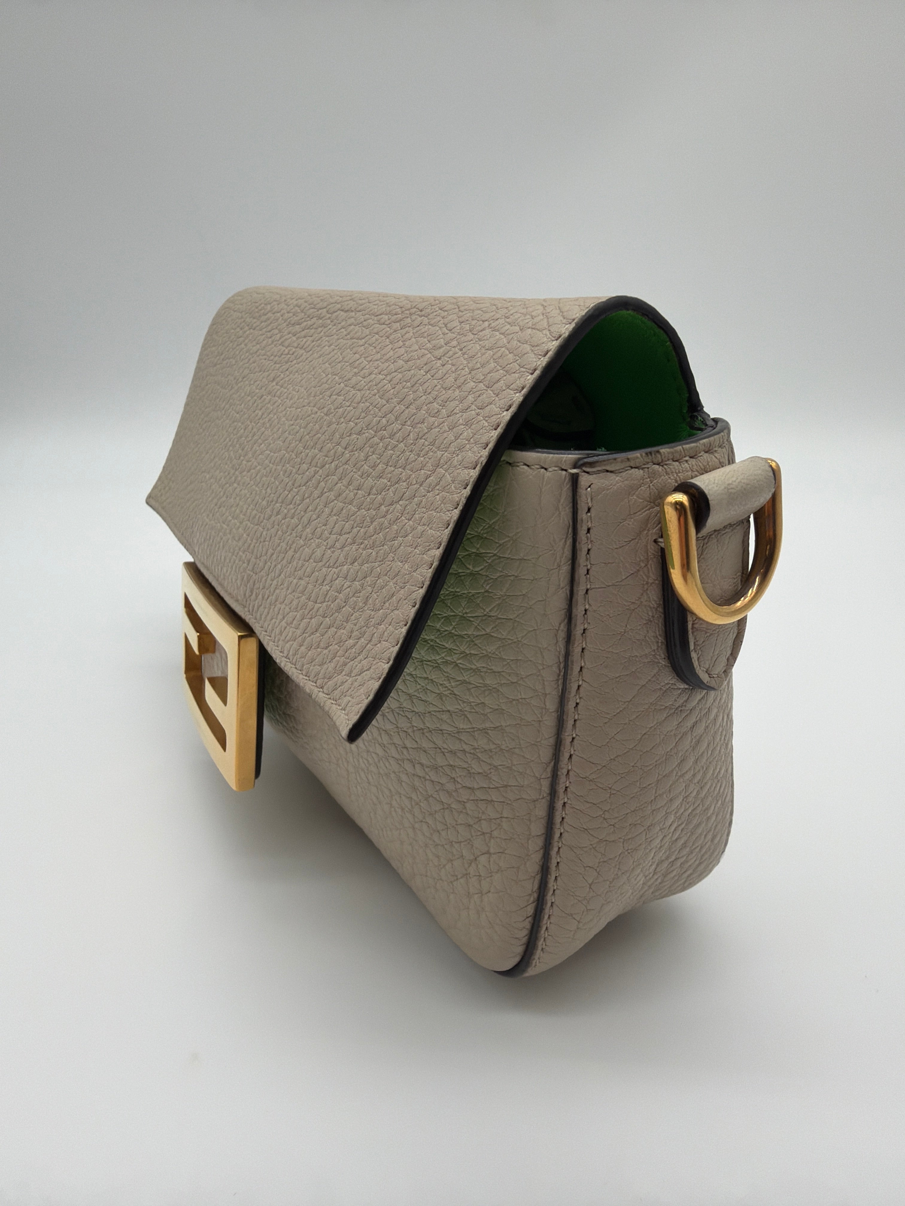 Fendi Mini Baguette in light beige - image 2