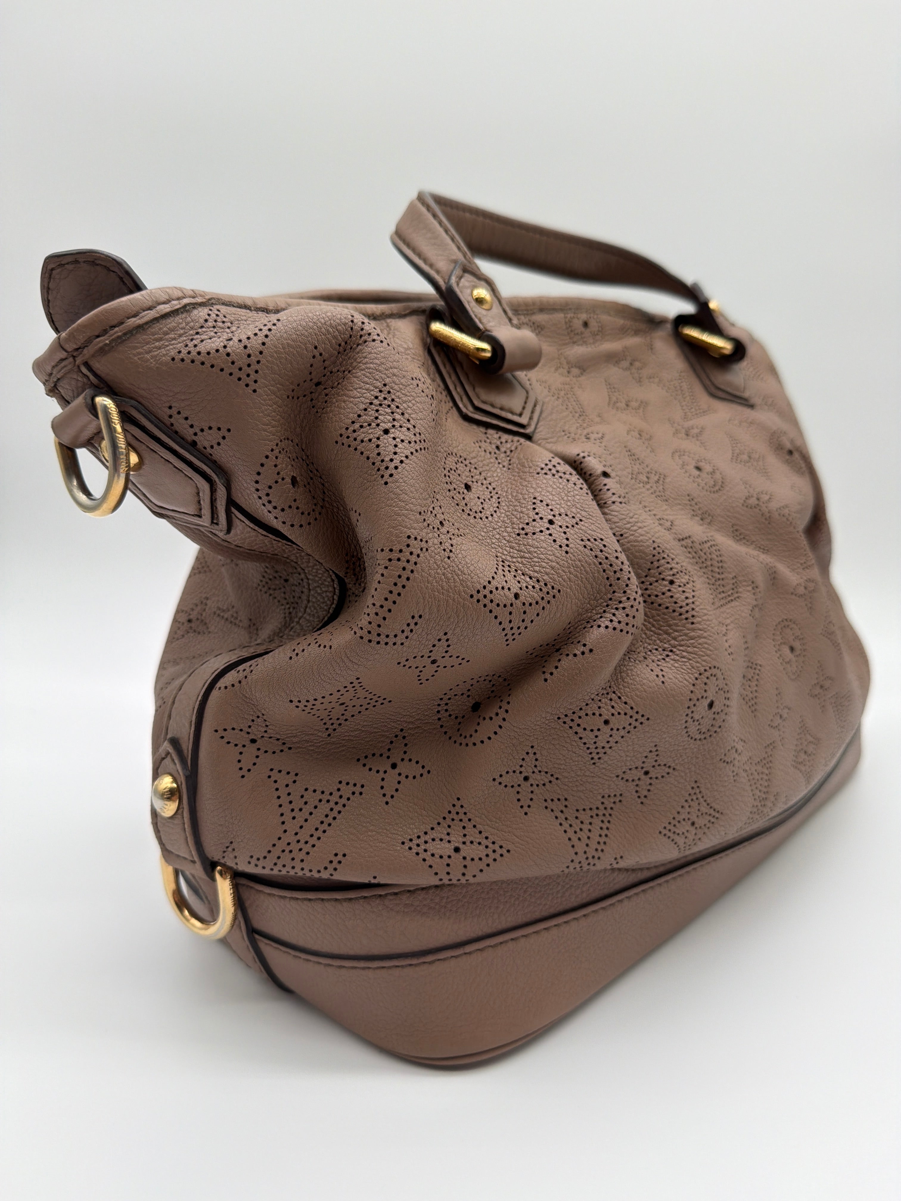 Louis Vuitton Monogram Mahina Stellar PM handbag in Poudre — image 3
