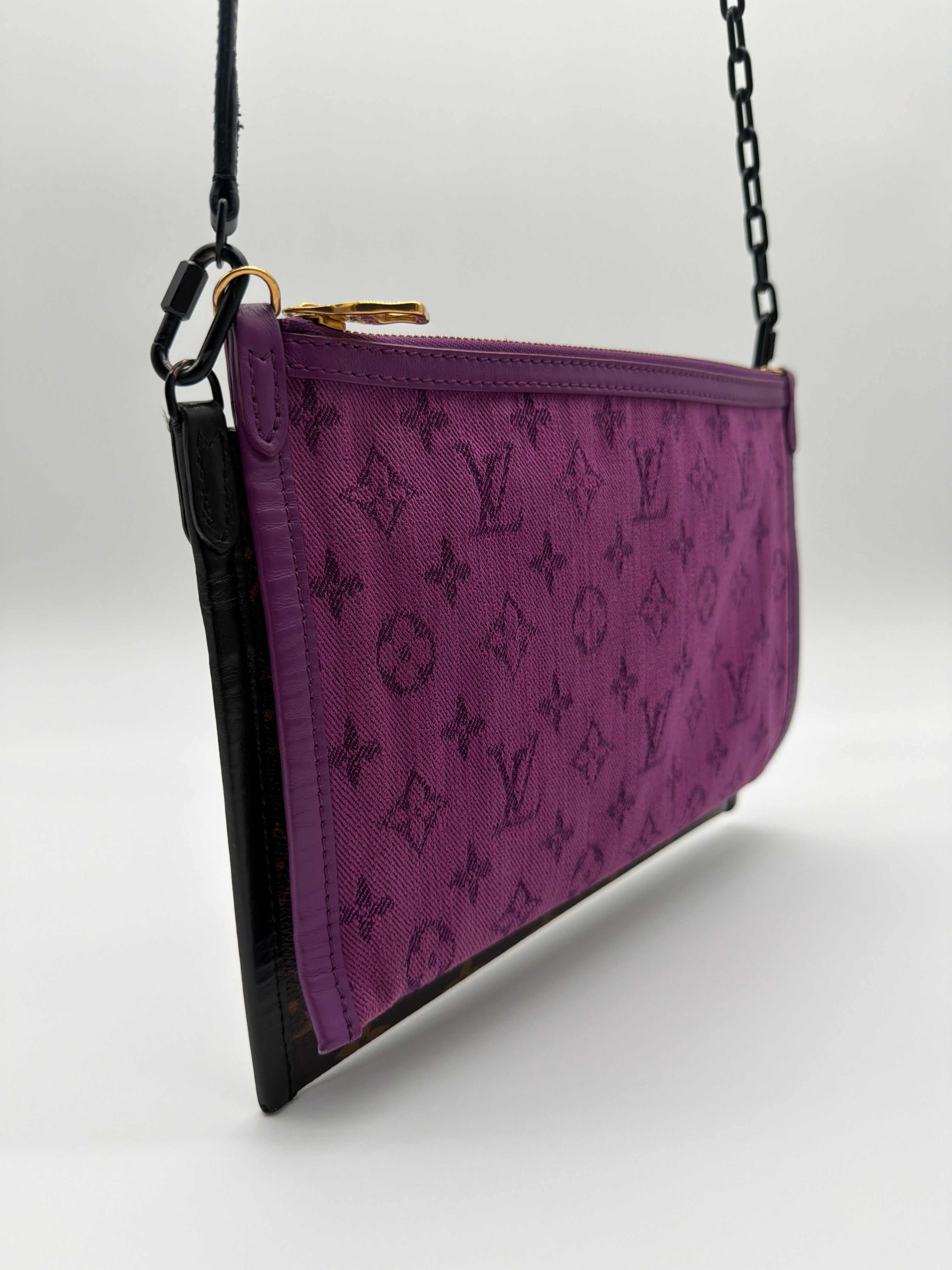 Louis Vuitton Double Flat Messenger Bag, limited edition Logo Story Monogram — image 3