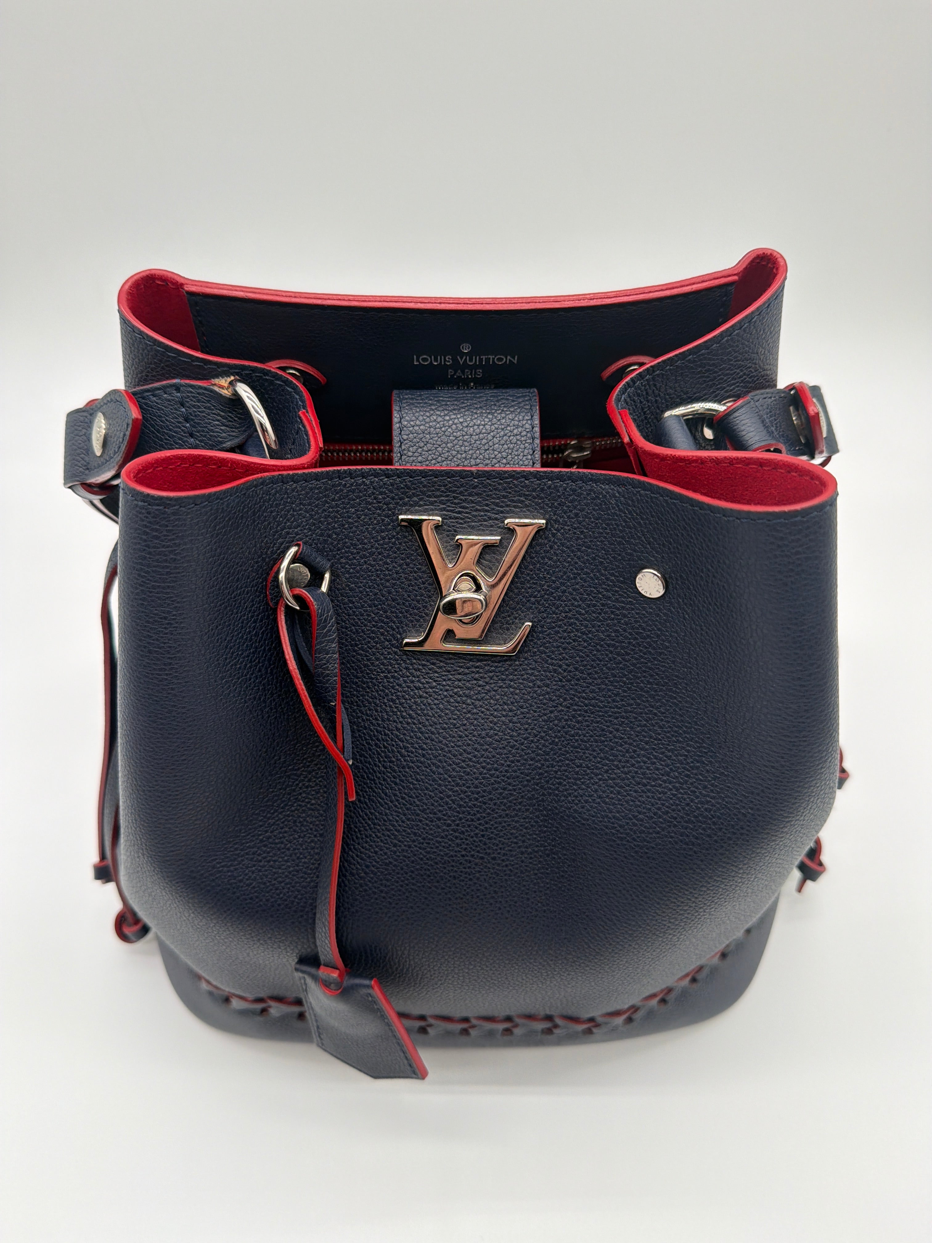 Louis Vuitton Lockme Bucket Bag in Marine Rouge — image 4