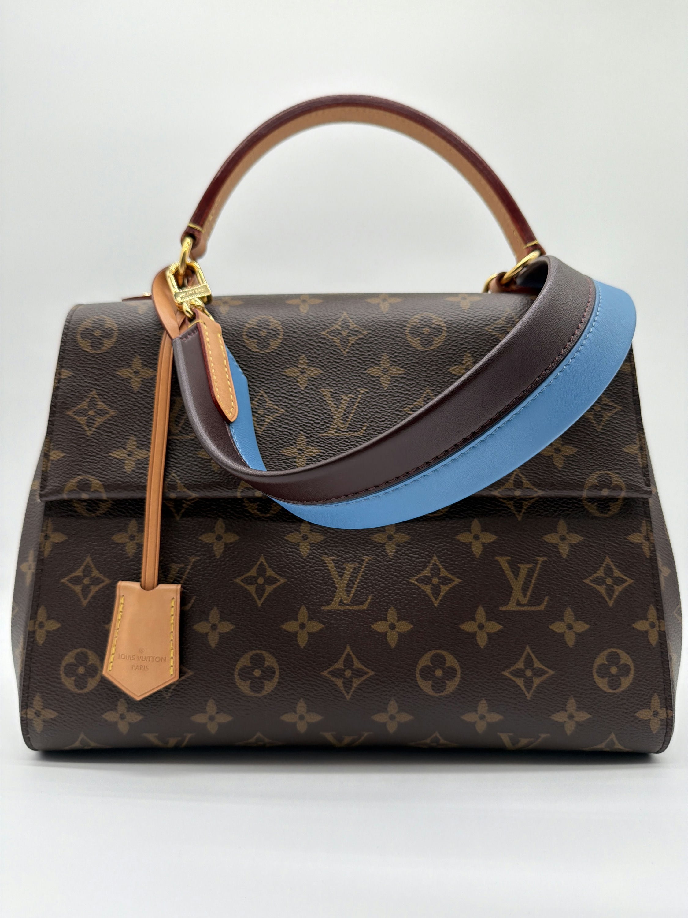 Louis Vuitton Cluny MM
