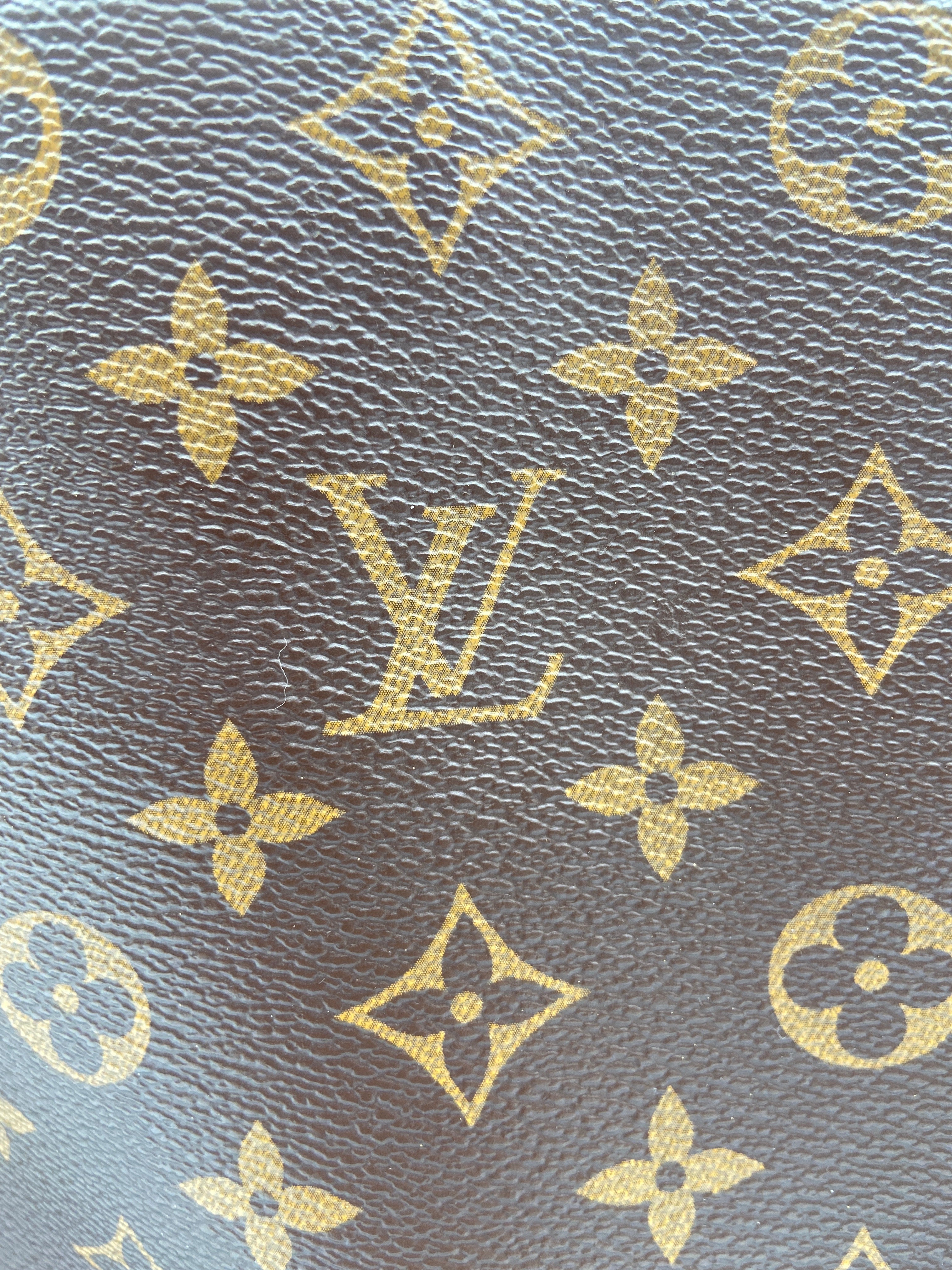 Louis Vuitton Monogram Montaigne Tote