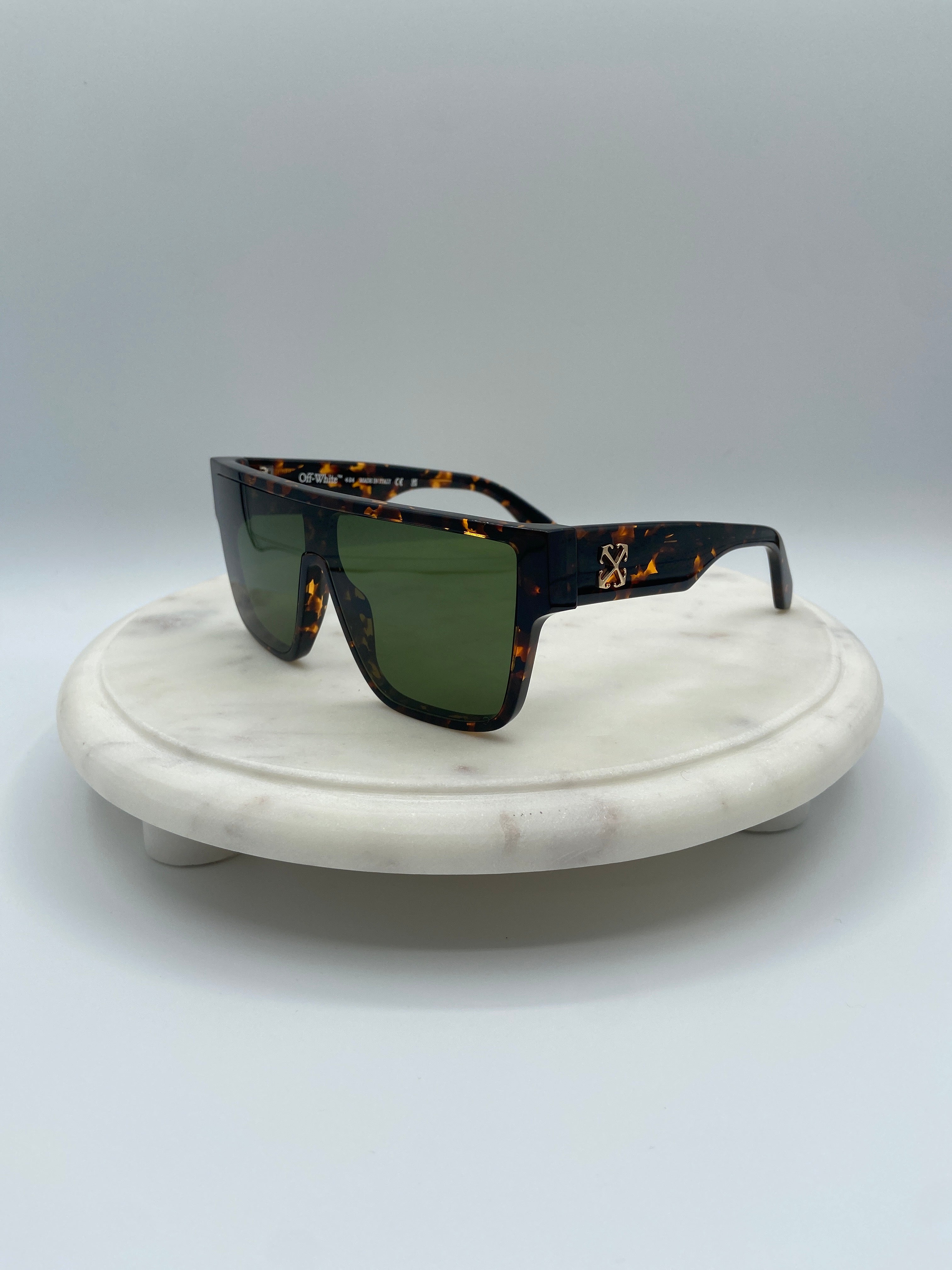 Off-White Tortoise Square Sunglasses – Green Lens
