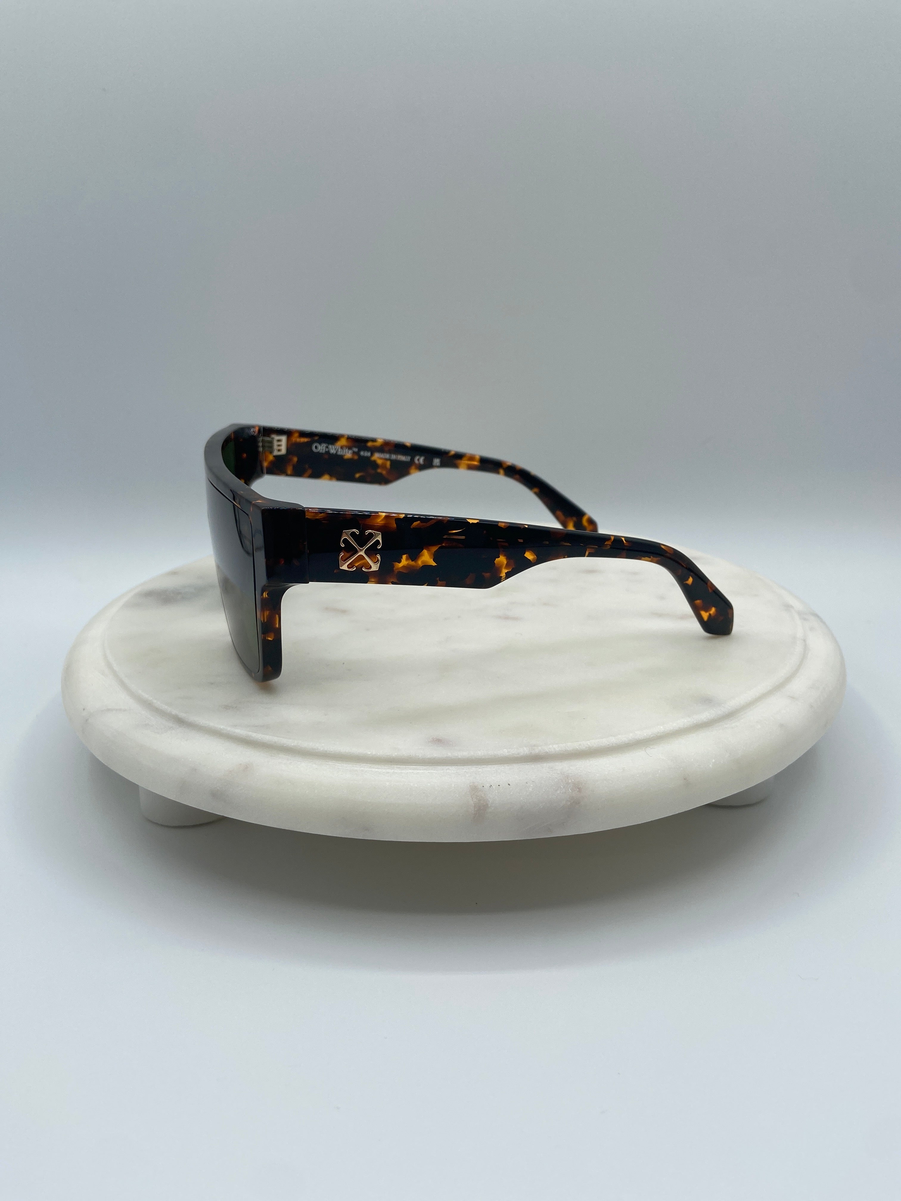 Off-White Tortoise Square Sunglasses – Green Lens