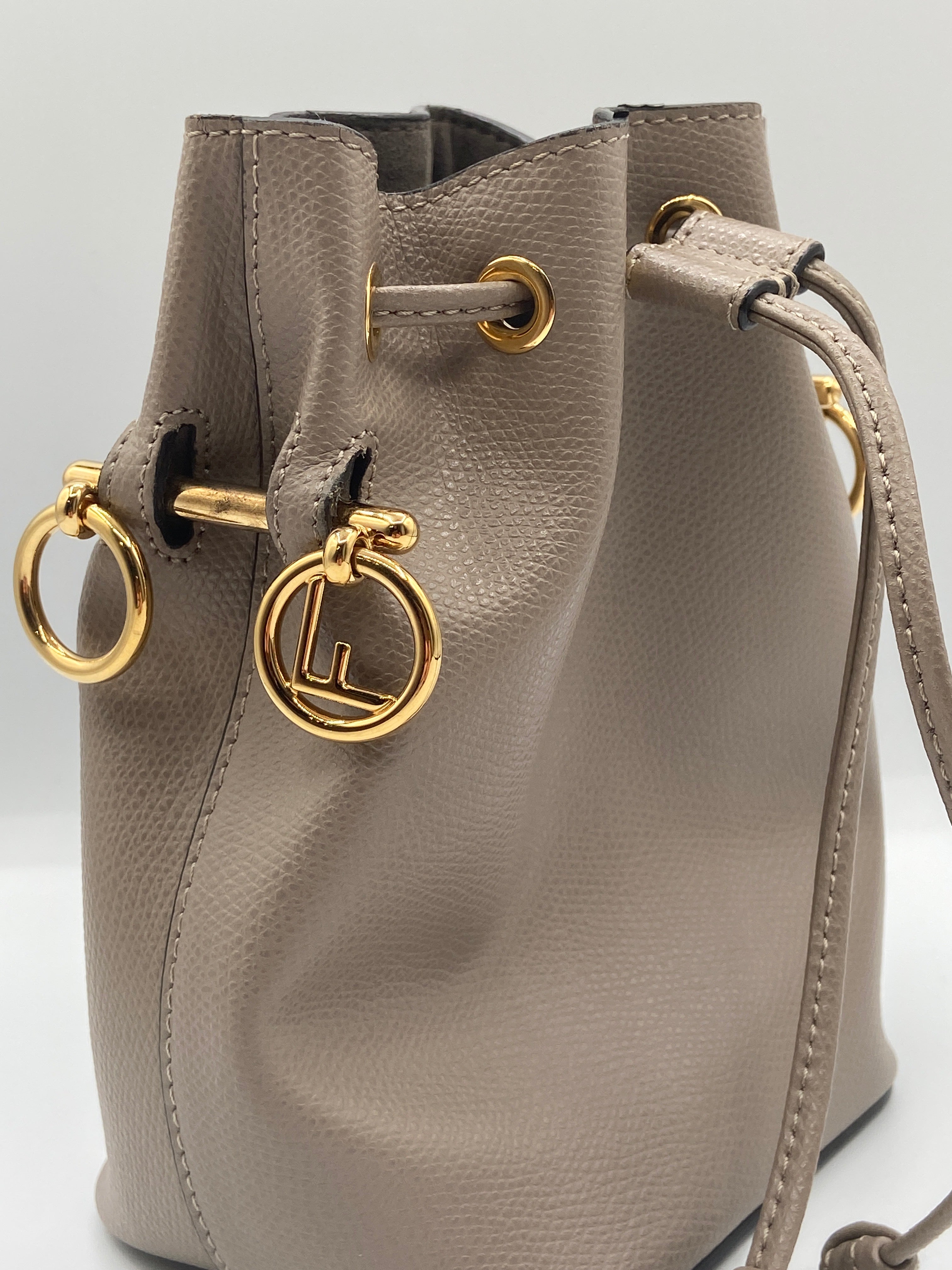 Fendi Mon Trésor Mini Bucket Bag – Beige